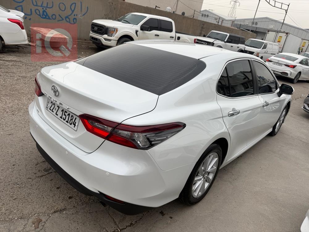 تۆیۆتا کامری